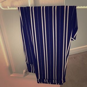 Brand new Suzy shier pants stretchy